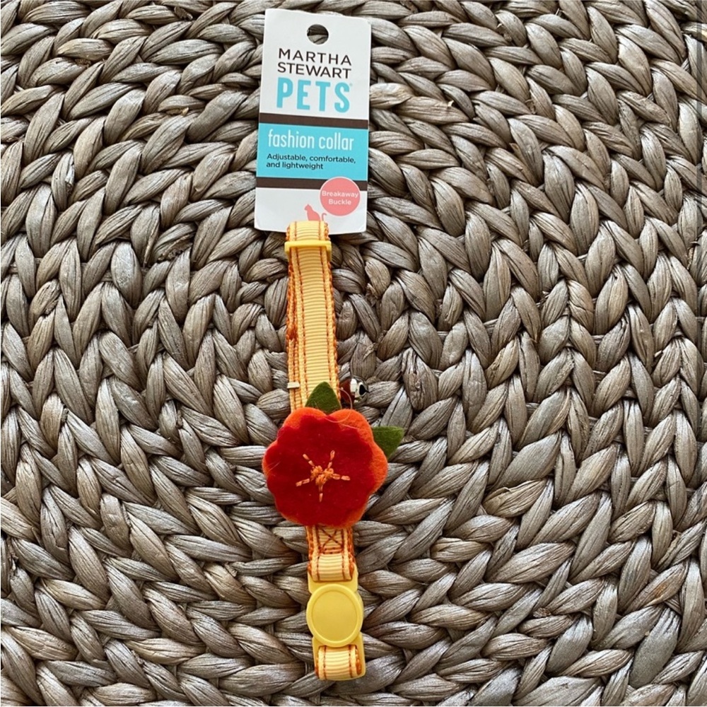 [Martha Stewart] Fashion Breakaway Collar for Cats